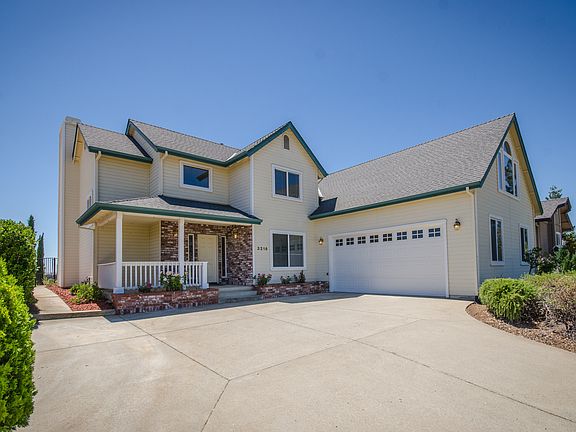 5th image of 3216 Woodleigh Ln