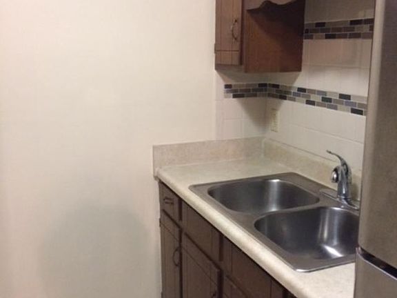 4th image of 236 Graylynn Dr