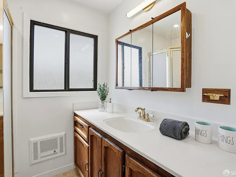 5880 Olinda Rd — Photo 23