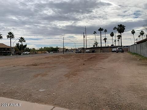 2nd image of 7503 W Palmaire Ave