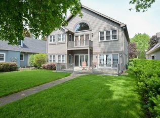 3002 Cottonwood Ct, Burlington, WI