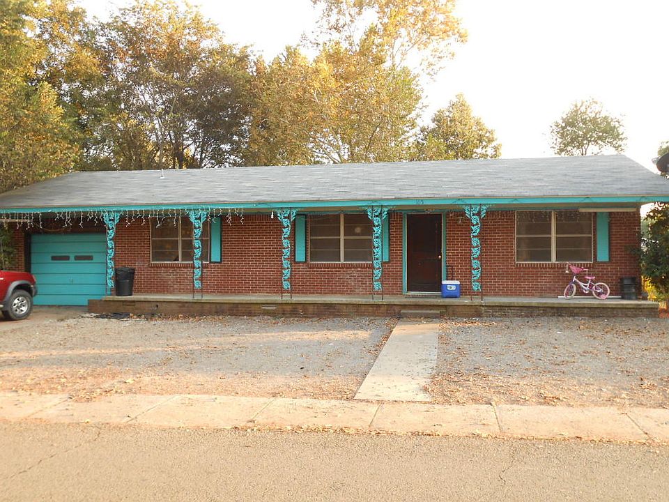 1st image of 105 10th St