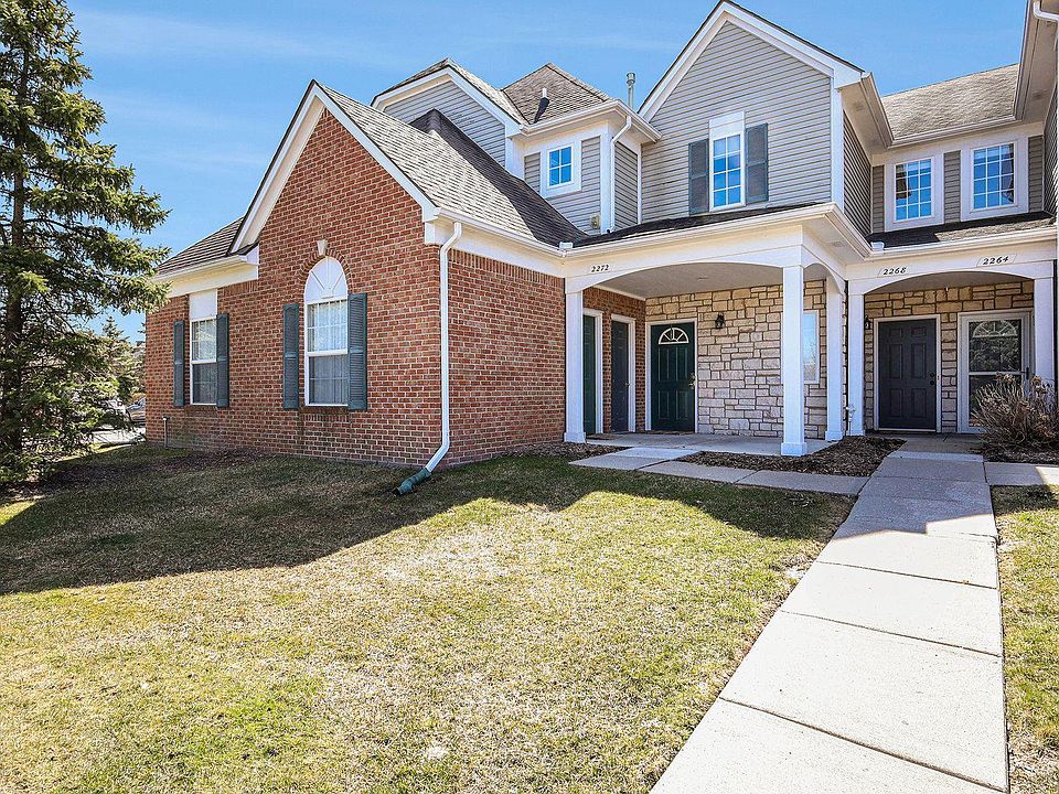 1st image of 2272 Monarch Dr