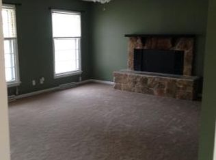 115N N Charles St, Maryville, MO 64468