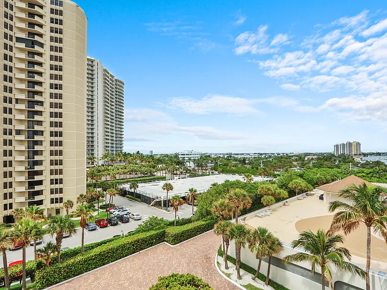 3000 N Ocean Dr #7H — Photo 33
