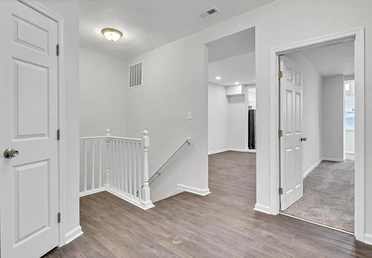 810 Brooks Ln #2 — Photo 3