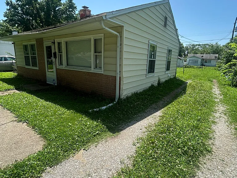 12 Agnes Dr — Photo 32