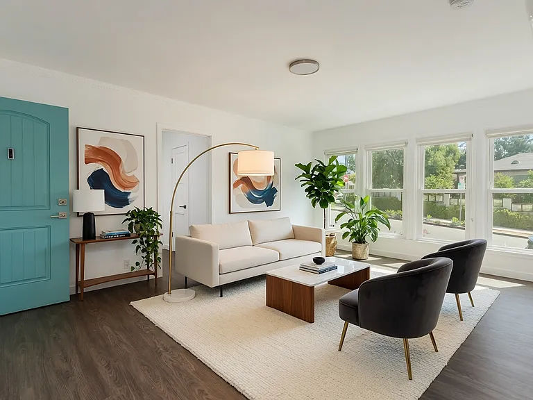 5560 Packard St #5560 — Photo 1