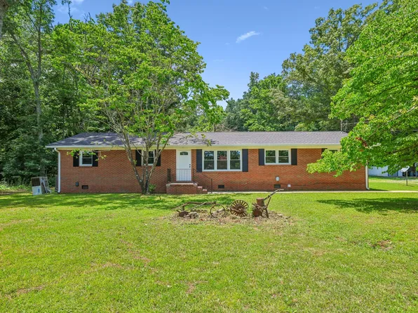 512 New Rock Creek Rd, Tullahoma, TN 37388