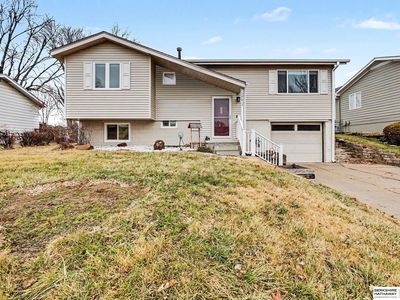 10612 Nicholas St, Omaha, NE, 68114
