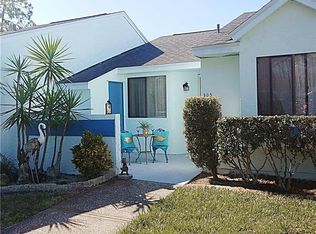 305 Lake Placid Ct, Oldsmar, FL 34677