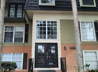 4032 Versailles Dr #4032, Orlando, FL 32808