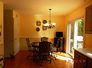 10449 Malone Ct, Fairfax, VA 22032
