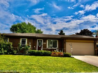 16220 Alliston St, Clinton Township, MI 48038