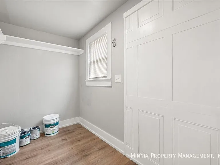 1302 Avenue E #1 — Photo 33