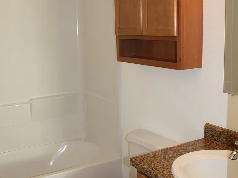 300 W Simpson St #B — Photo 10