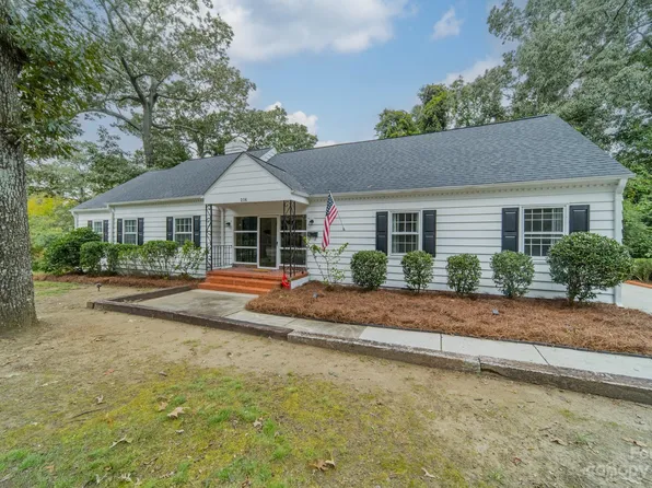 206 Charleston St, Monroe, NC 28112