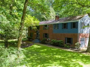 3084 Fernwood Ln, Allison Park, PA 15101