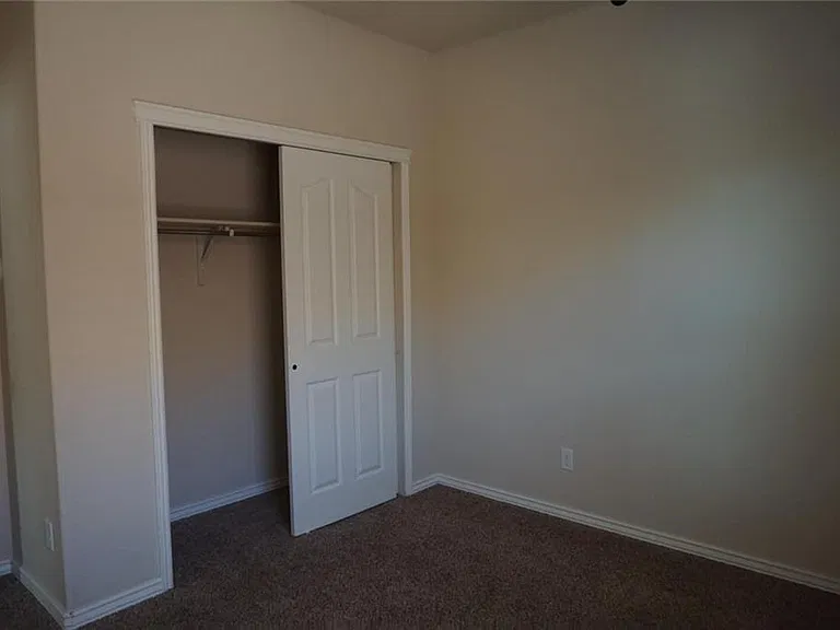 5828 Megan St — Photo 20