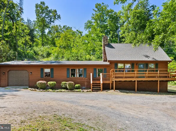 77 Marys Ln, Capon Bridge, WV 26711