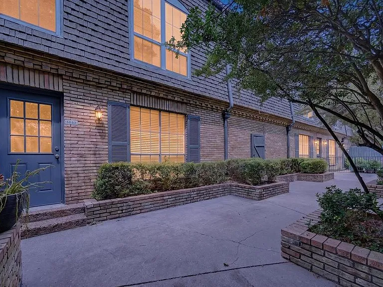 5033 Cedar Springs Rd — Photo 1