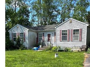 25 Nor Laine Dr, Cookstown, NJ 08511