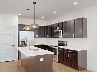 3200 SW 2nd St #3114, Bentonville, AR 72712