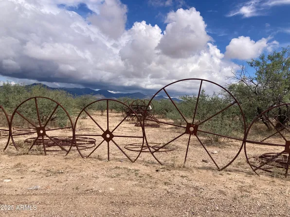 446 W OAK Street #5, Huachuca City, AZ 85616