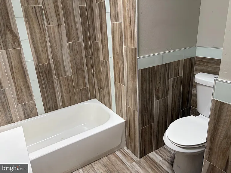 141 S 57th St #2 — Photo 9