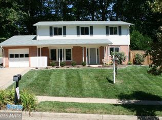 5211 Stonington Dr, Fairfax, VA 22032
