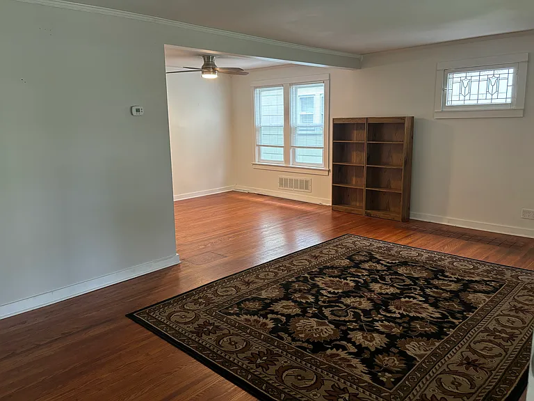 396 Kinsey Ave #1 — Photo 2