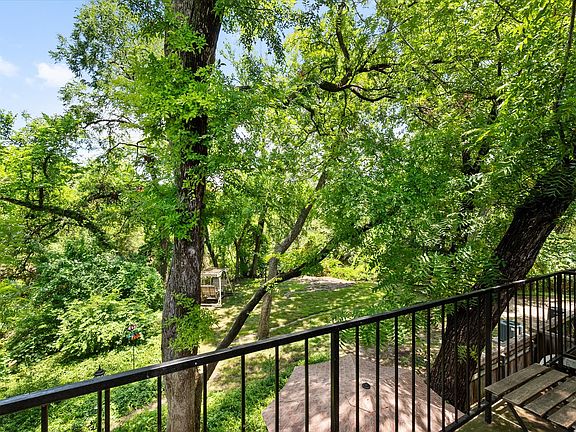 2nd image of 1379 Roaring Springs Rd