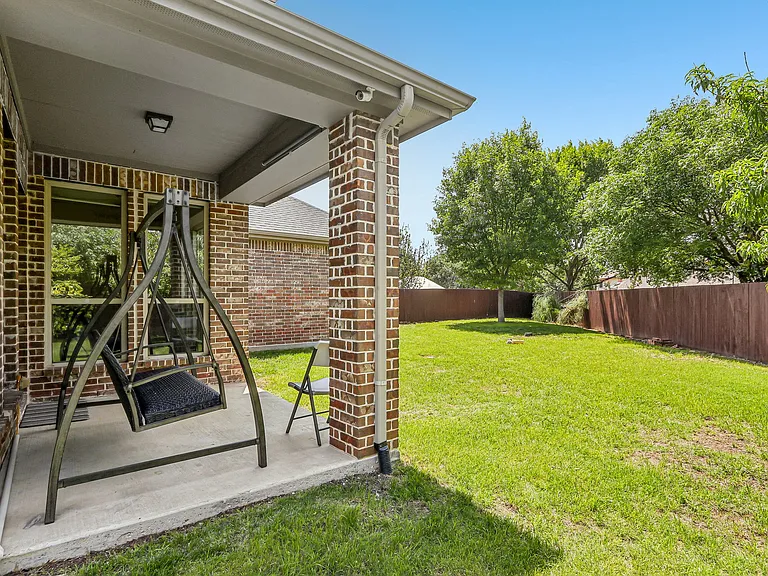 1828 Houghton Dr — Photo 91