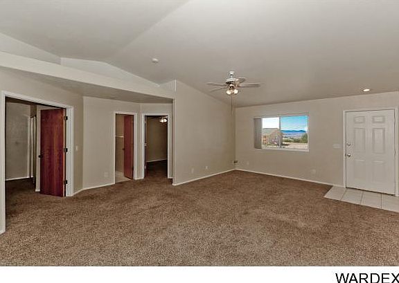 5th image of 3088 Mirage Dr