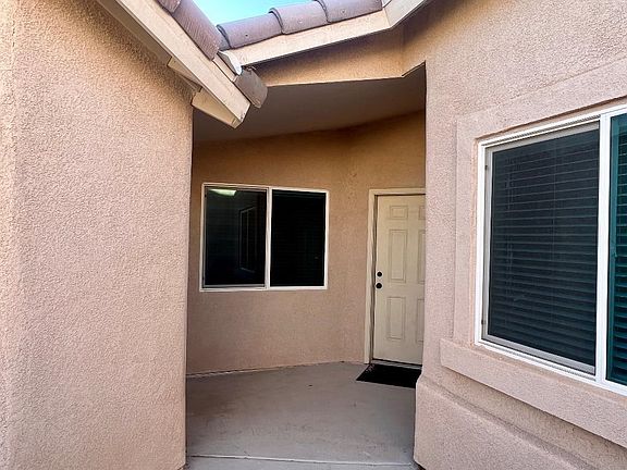4th image of 9056 E 30th Pl