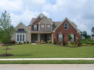 152 Barker Ln, Ballwin, MO 63021