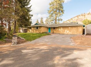 447 NE Burgess Pl, Bend, OR 97701