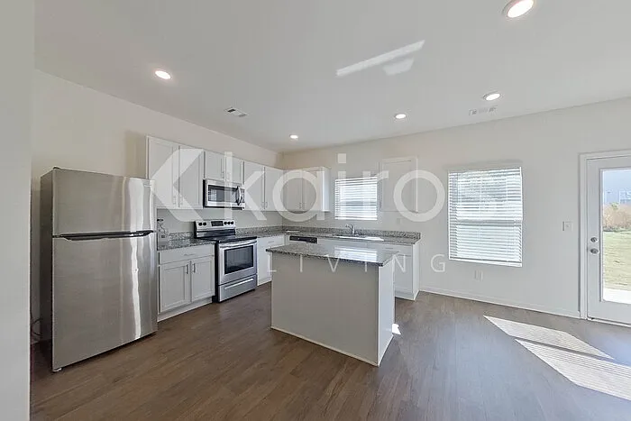 155 Dudley Way — Photo 5