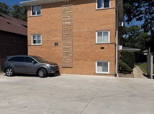 1511 E Roosevelt Rd APT 1, Wheaton, IL 60187