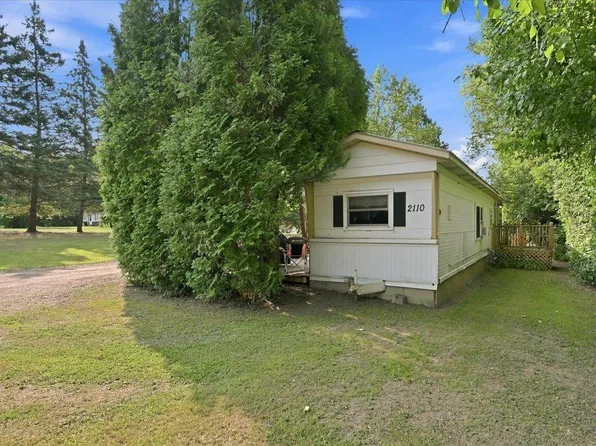 2110 Doddridge Ave, Cloquet, MN 55720