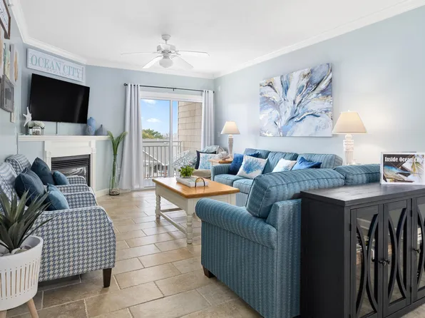 300 17th St Unit 203, Ocean City, MD 21842