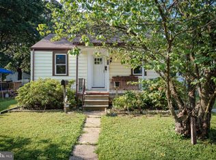 919 Renfrew St, Essex, MD 21221