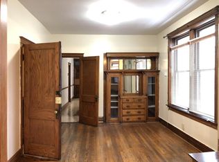 2741 W 16th St APT 3F, Chicago, IL 60608