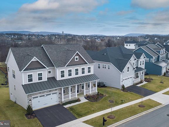 5th image of 1011 Monocacy Crossing Pkwy