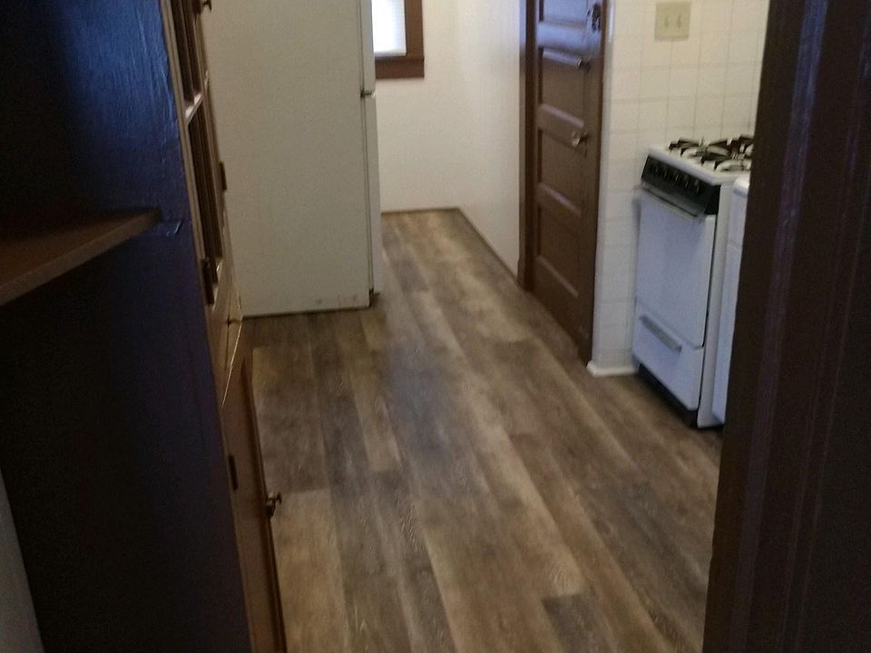 1st image of 7120 Willow St #L
