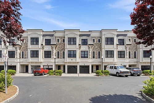 30 Marquis Ct Photo 1
