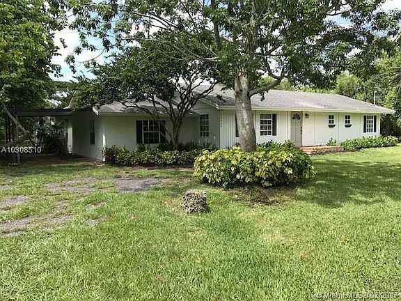 2nd image of 18845 SW 212th St