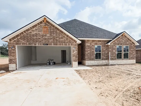 1521 Grace Acres Ln, Longview, TX 75605