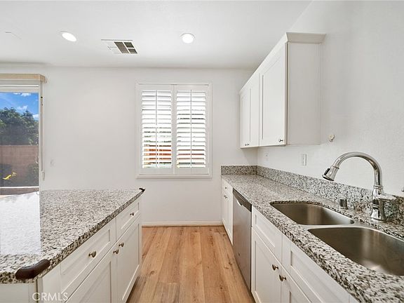 5th image of 1415 Madrid Dr