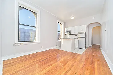 Rented by Living New York